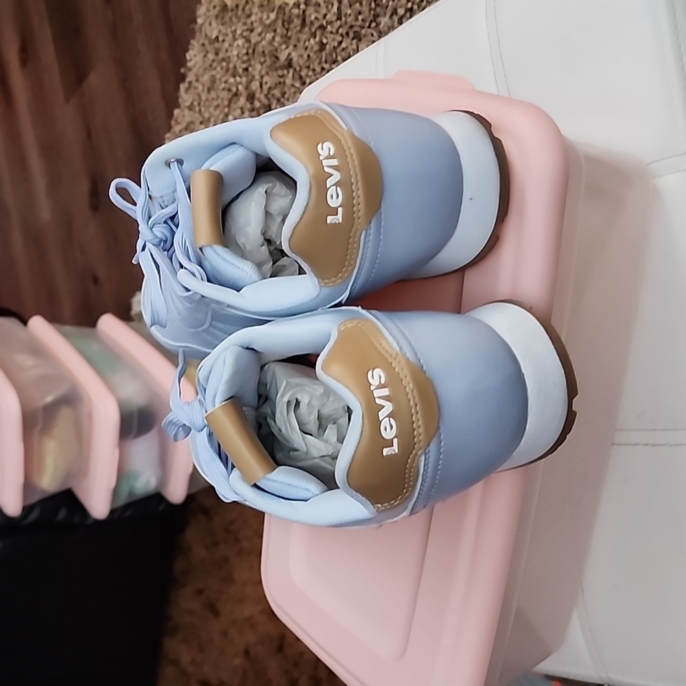 Women's shoes - Picture 3 of 4